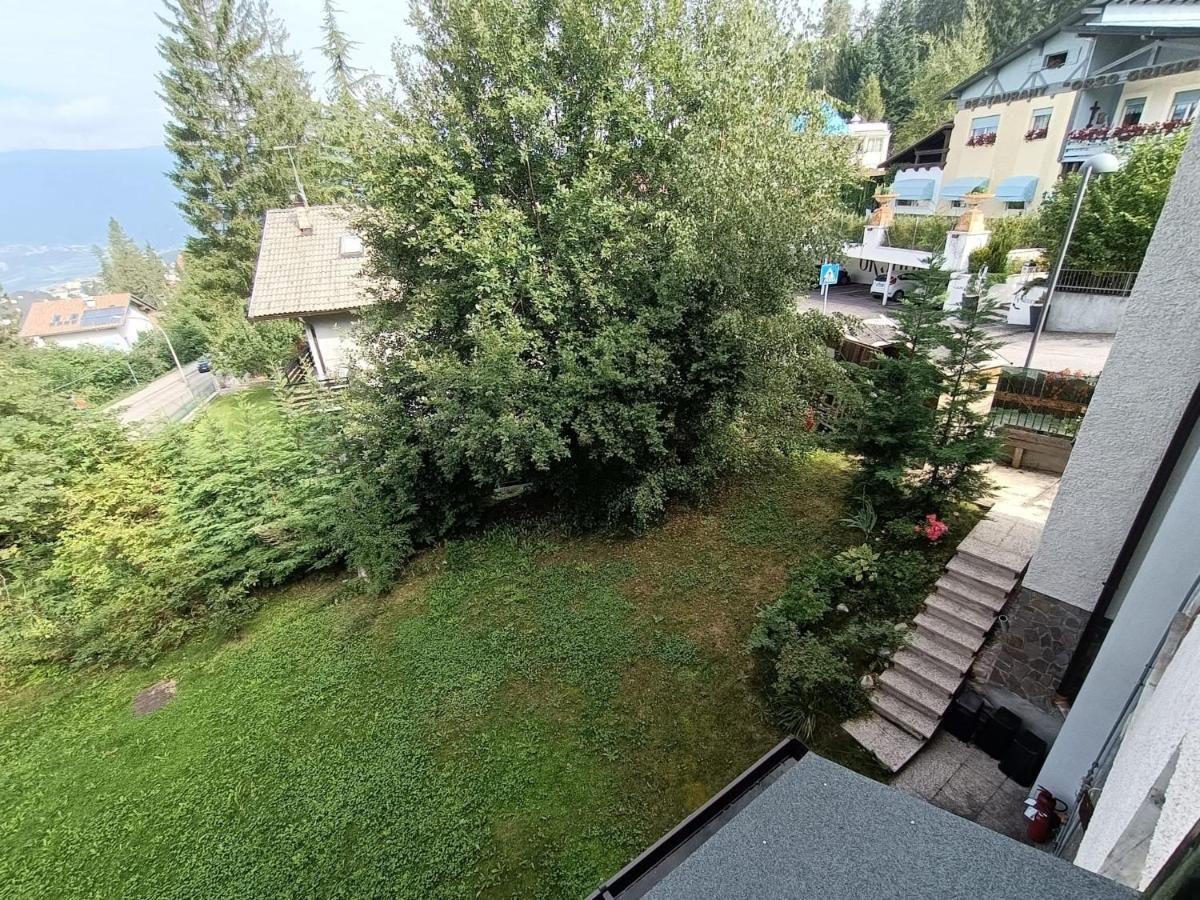 Resort Curalibera Ronzone Eksteriør billede